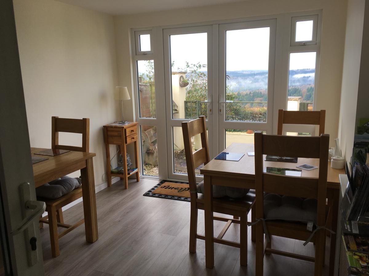 Dean Valley Panorama Bed & Breakfast Lydney Exterior foto